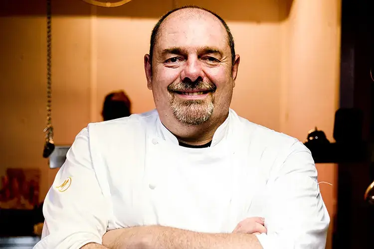 Serra Sole inaugura a Bologna: libro, buffet e progetto gastronomico
