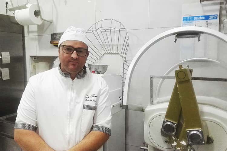 (Il pane tra ieri e oggi Tecniche e tendenze dell&rsquo;arte bianca)