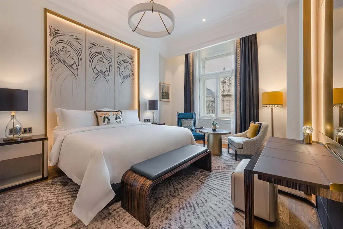 La Deluxe Room 