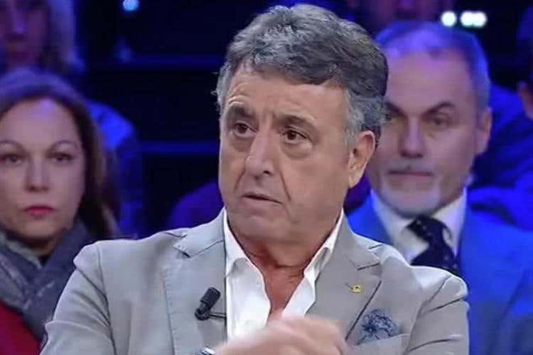 Maurizio Pasca Riapertura delle discoteche? È possibile per il CTS, ma non al 100% Maurizio Pasca Riapertura delle discoteche? È possibile per il CTS, ma non al 100%