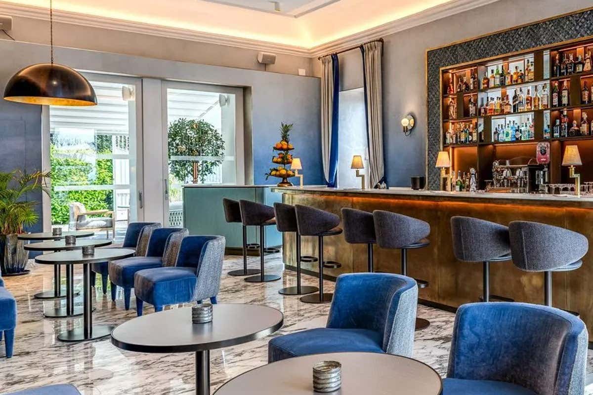 Hotel Mediterraneo: un faro di ospitalità di classe a Sorrento