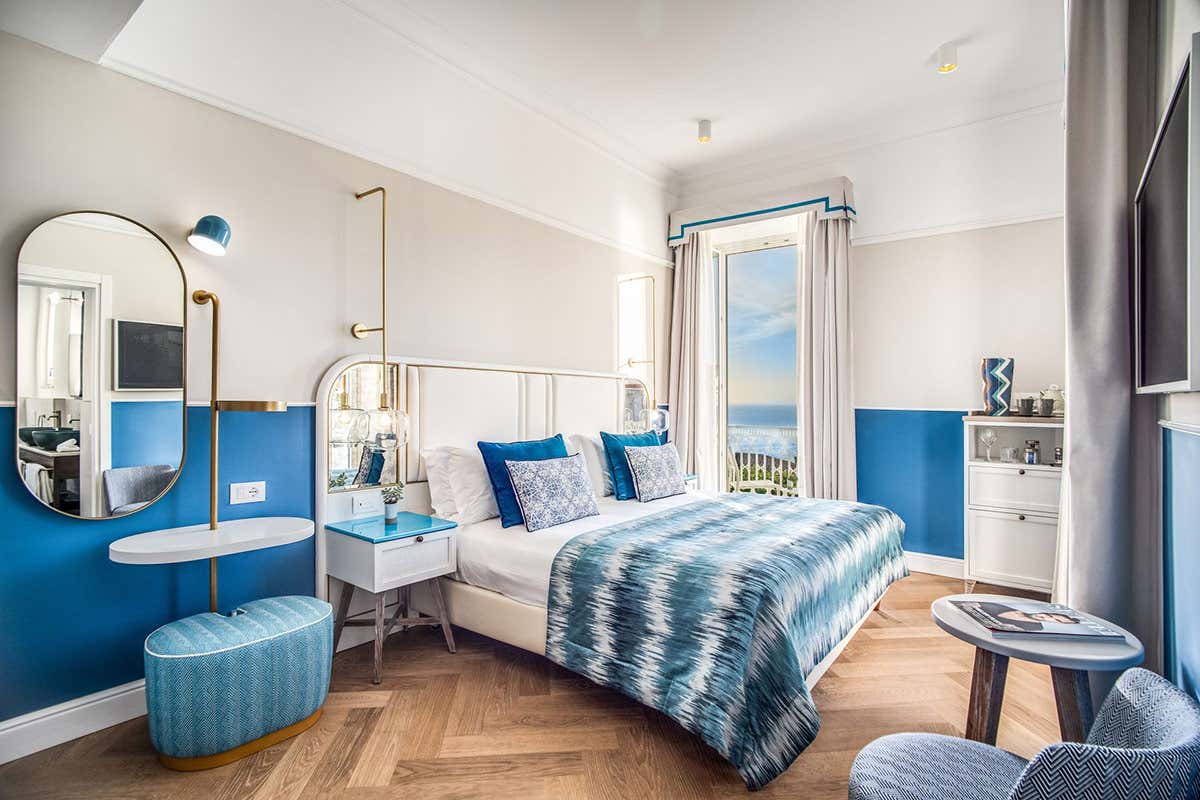 Hotel Mediterraneo: un faro di ospitalità di classe a Sorrento