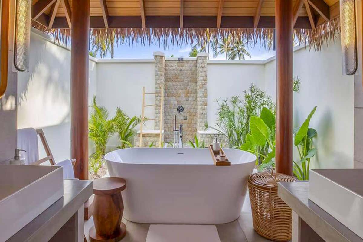 Il bagno di una Sunset Suite Villa