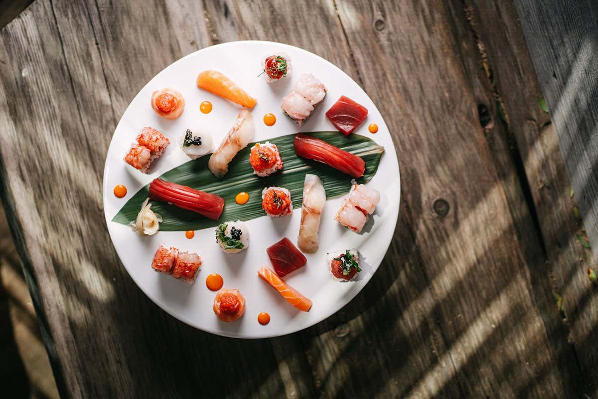 Mangiare cucina maremmana e sushi brasiliano in una vecchia Dogana Pontificia Mangiare cucina maremmana e sushi brasiliano in una vecchia Dogana Pontificia