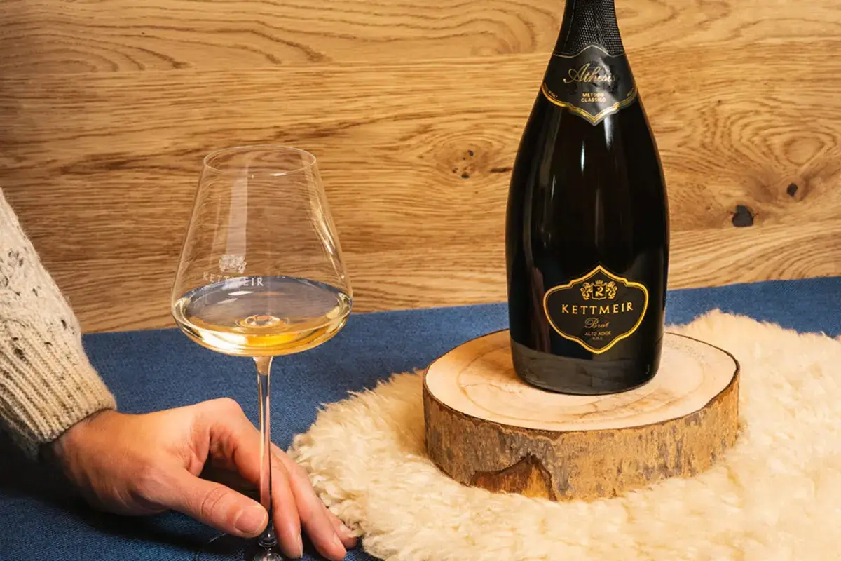 Metodo Classico Athesis Brut Alto Adige Doc Athesis Brut di Kettmeir, astro nascente delle bollicine italiane