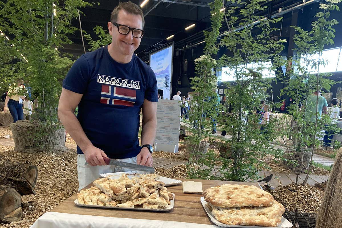 Braschin: dove mangiare il dolce della domenica tipico del lago di Como Braschin: dove mangiare il dolce della domenica tipico del lago di Como