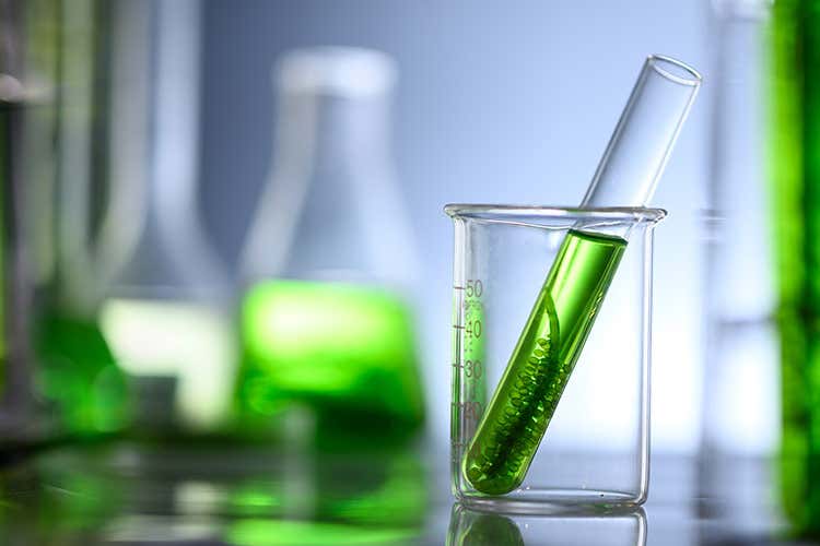 La sostanza base si trova negli oceani - Microalghe che si programmano I super cibi del futuro sono già qui La sostanza base si trova negli oceani - Microalghe che si programmano I super cibi del futuro sono già qui