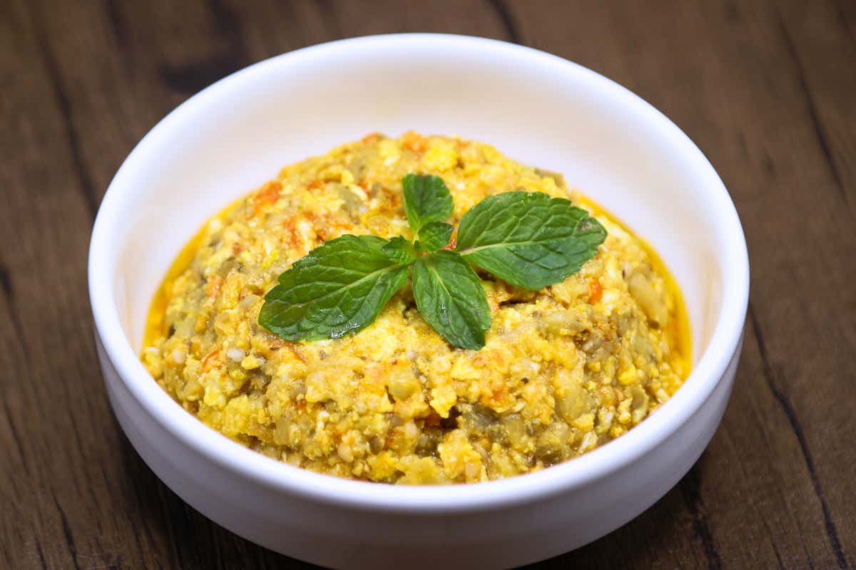 Ramadan a tavola: come funziona, piatti tipici e consigli per mangiare bene