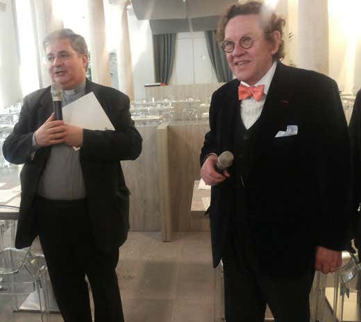 da sinistra: Monsignor Gianantonio Borgonovo e Philippe Daverio da sinistra: Monsignor Gianantonio Borgonovo e Philippe Daverio