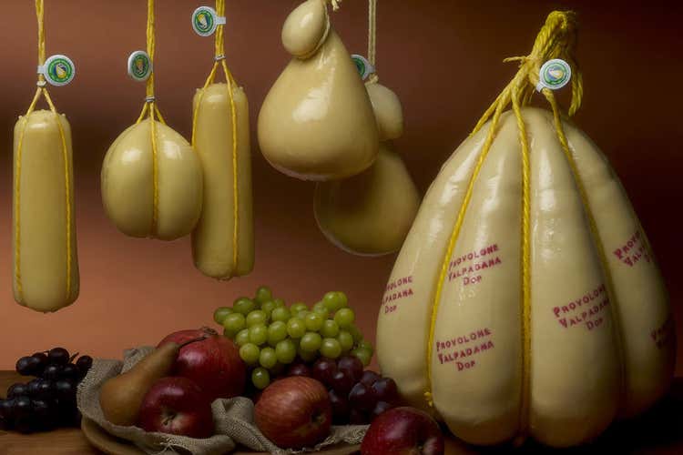 Più controlli per Mozzarella di bufala Dop grazie a intesa con Provolone Valpadana Più controlli per Mozzarella di bufala Dop grazie a intesa con Provolone Valpadana