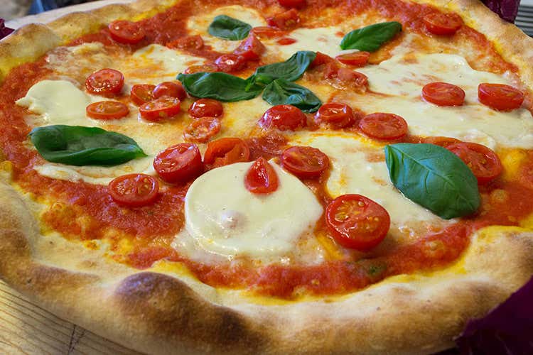 (Mozzarella Fiordilatte Orobica Food per una filiera alla ricerca di eccellenze) (Mozzarella Fiordilatte Orobica Food per una filiera alla ricerca di eccellenze)