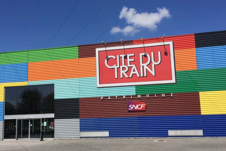 A Mulhouse, città di cultura e tecnologia E la cucina alsaziana è un simbolo A Mulhouse, città di cultura e tecnologia E la cucina alsaziana è un simbolo