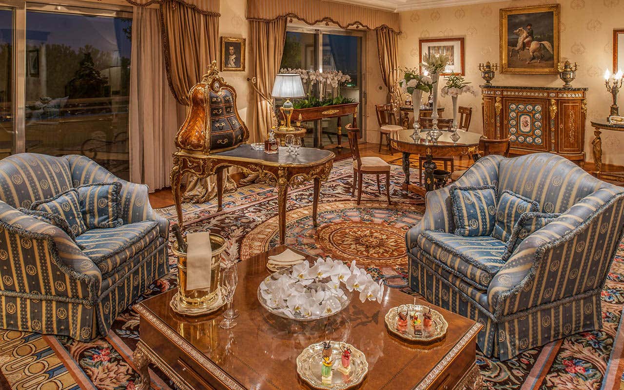 Napoleon Suite Rome Cavalieri Waldorf Astoria: l'arte dell'accoglienza, in tutti i sensi