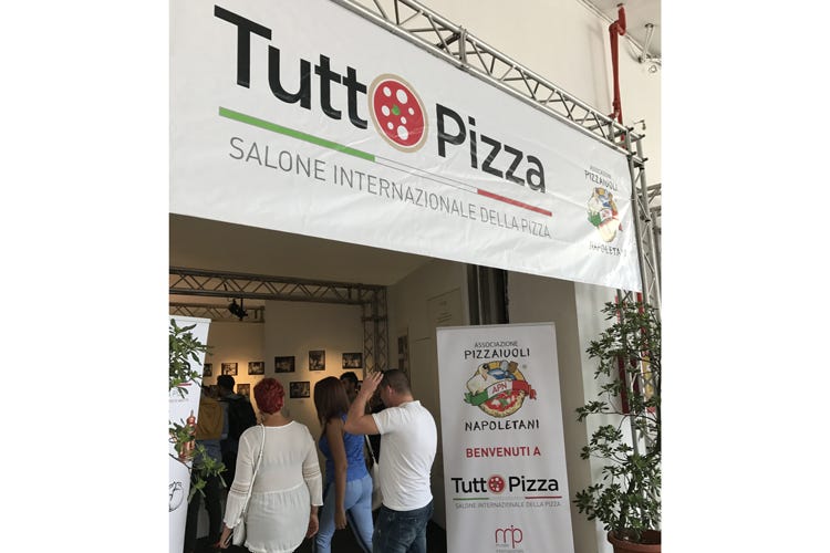 Napoli incorona TuttoPizza 100 aziende su 7mila metri quadrati