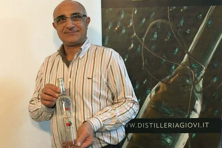 Nasce la prima Vodka siciliana Opera della Distilleria Giovi Nasce la prima Vodka siciliana Opera della Distilleria Giovi