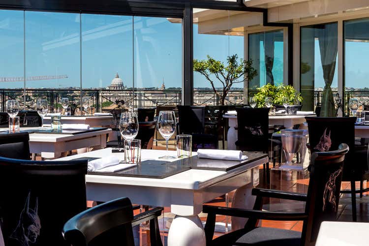 (Natale e Capodanno a Roma Party esclusivi e cene stellate)