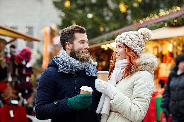 (Natale, 16,6 milioni di italiani in viaggio La spesa turistica tocca i 2,3 miliardi)