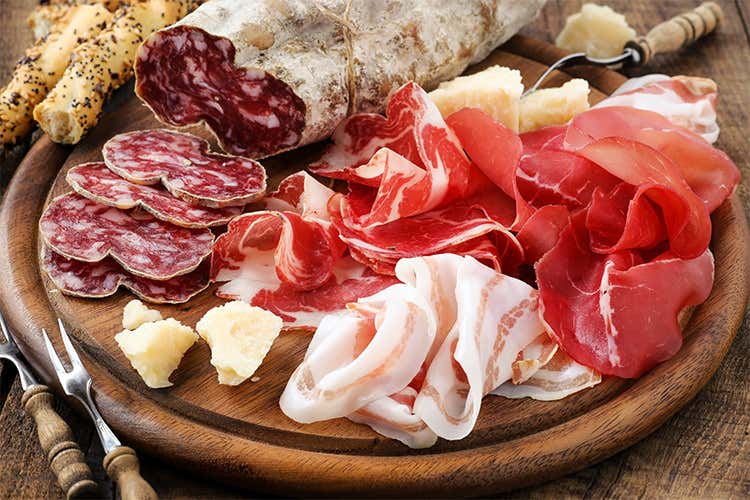 estero Natale tricolore Spumante, salumi, caviale per 3,2 miliardi estero Natale tricolore Spumante, salumi, caviale per 3,2 miliardi