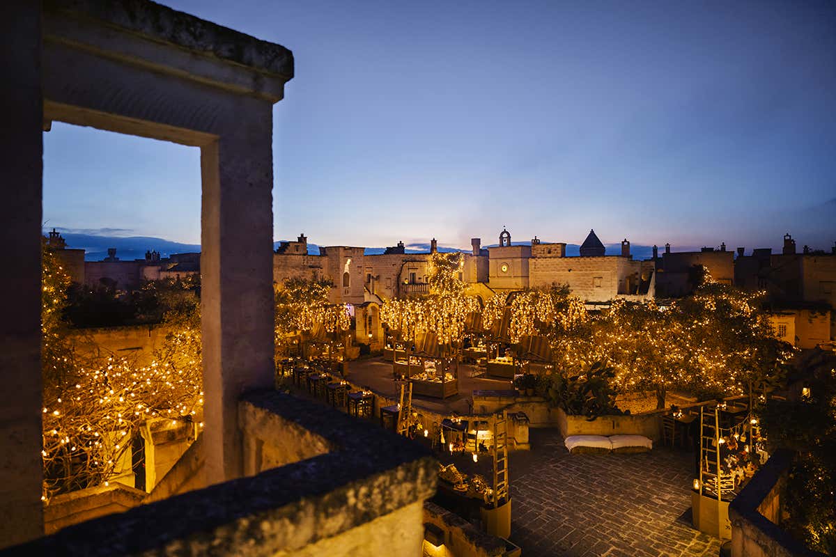 I migliori allestimenti natalizi 2025 degli hotel: Musa Lago di Como