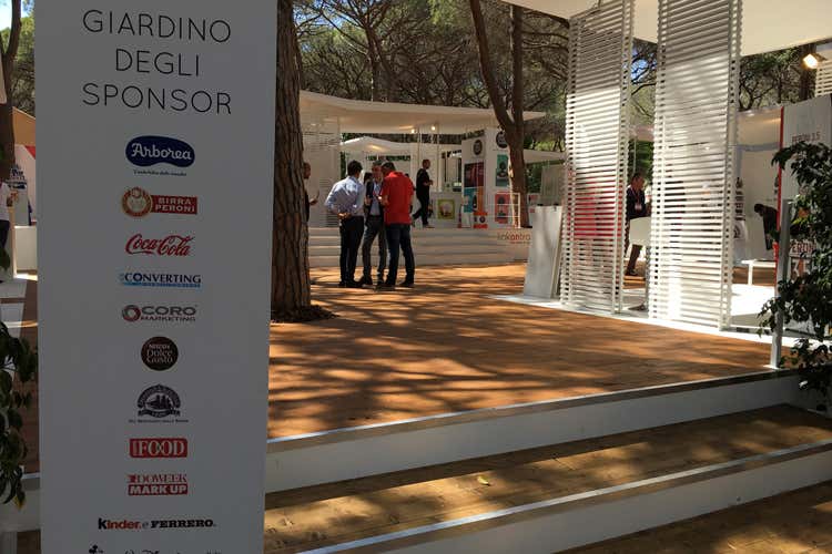 Nielsen, cibo motore della crescita Sale la Gdo, piace l'e-commerce Nielsen, cibo motore della crescita Sale la Gdo, piace l'e-commerce