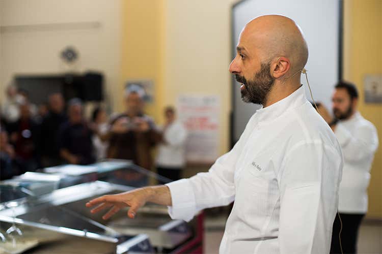 Niko Romito grande cuoco e formatore Dietro al successo tanto sacrificio Niko Romito grande cuoco e formatore Dietro al successo tanto sacrificio