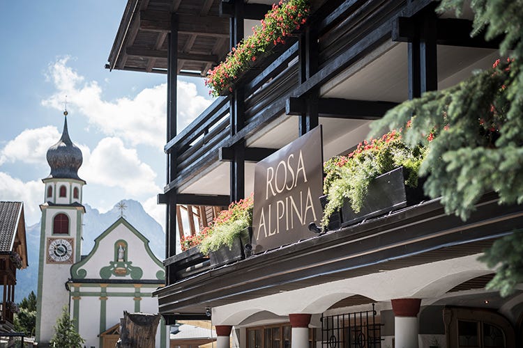 A dicembre del prossimo anno il Rosa Alpina diventerà “Aman Rosa Alpina” - Nuova partnership sulle Dolomiti Nel 2022 nasce Aman Rosa Alpina