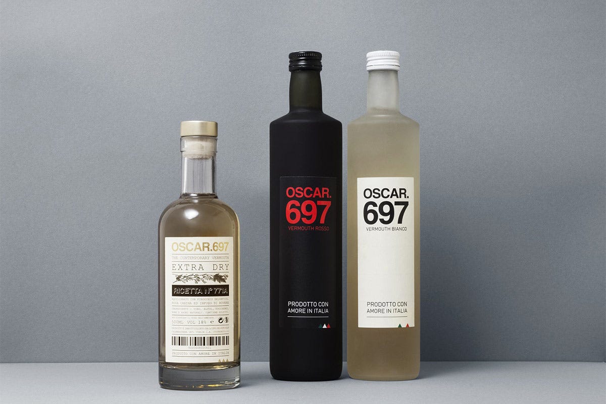Le tre tipologie del vermouth Oscar.697: Extra Dry, Rosso e Bianco Oscar.697, il vermouth contemporaneo e metropolitano