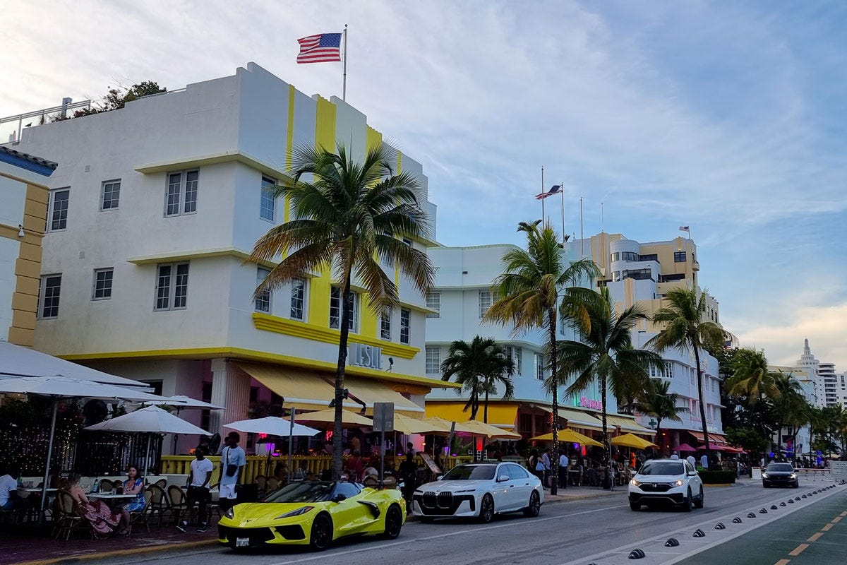 Miami: un'esperienza sensoriale tra arte urbana, fascino retrò e delizie culinarie