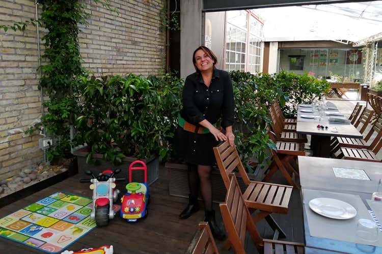Perla Ambrosetti - Officine Farneto, torna il brunch ma nel verde e seduti a tavola Perla Ambrosetti - Officine Farneto, torna il brunch ma nel verde e seduti a tavola