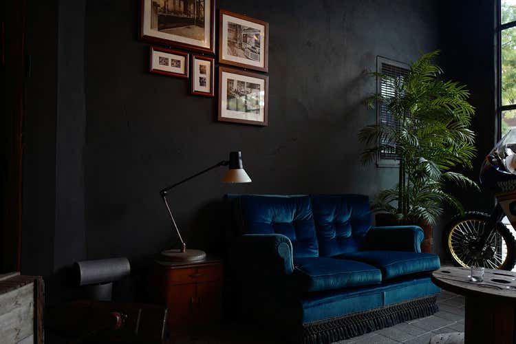 (Officine Riunite Milanesi apre le porte ai bartender di World 50 Best Bars)