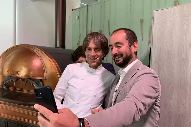 Davide Oldani e Daniele Siciliano Davide Oldani: &laquo;Fondamentale la formazione sui giovani&raquo;