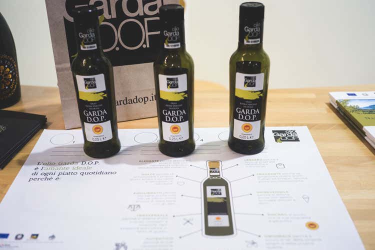 (Consorzio Olio Garda Dop Qualità e tracciabilità, segreti del successo) (Consorzio Olio Garda Dop Qualità e tracciabilità, segreti del successo)