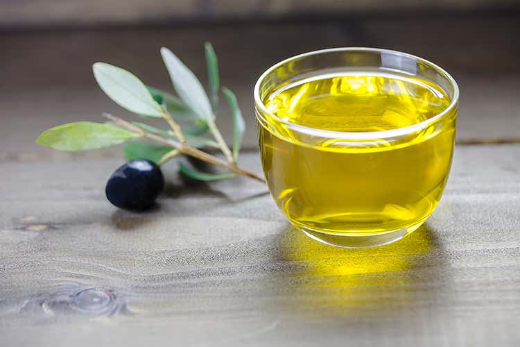 Olio non buono, vade retro! Come il vino che sa di tappo Olio non buono, vade retro! Come il vino che sa di tappo