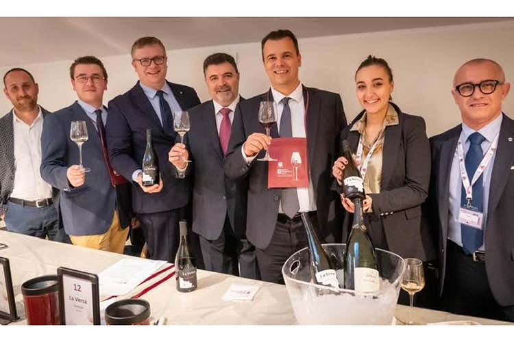 Consorzio La Versa (Oltrep&ograve;, esordio col botto a Merano 25 cantine, 3mila gli assaggi)