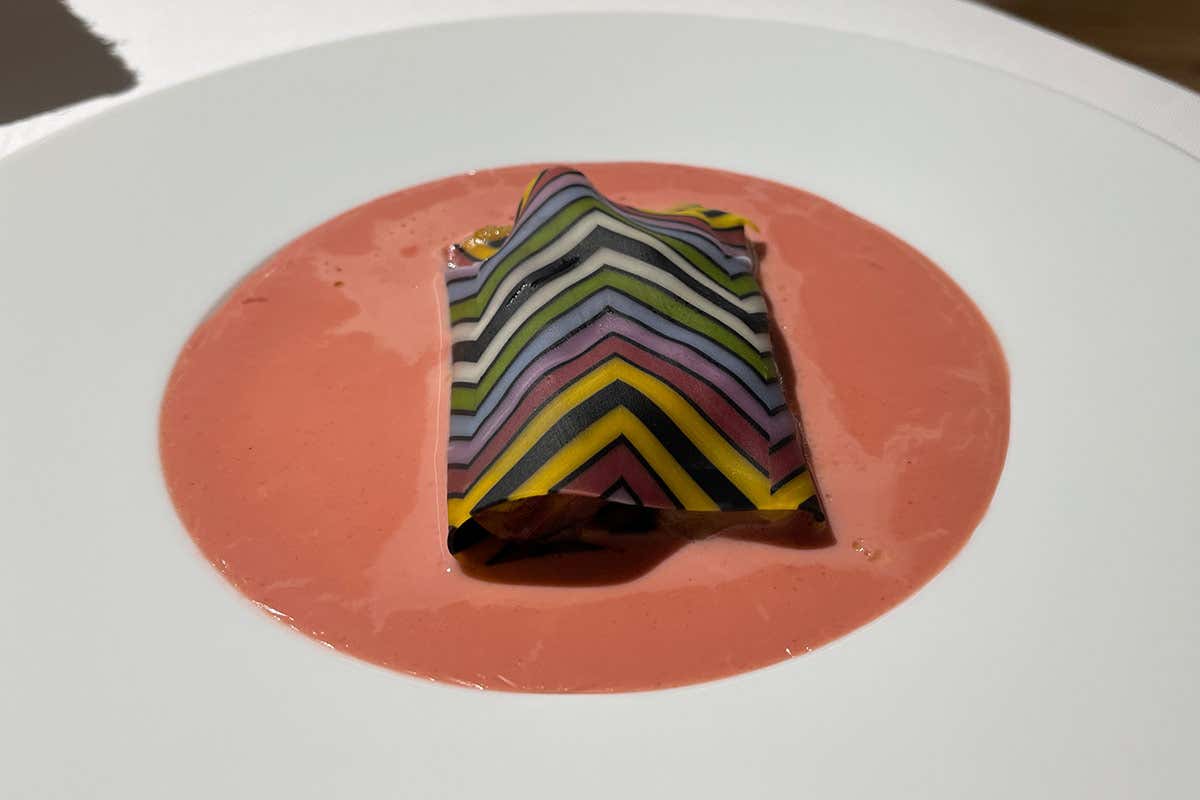 Arte tessile, Cannellone put-together omaggio a Missoni Grand Hotel Royal e Golf, dove la stella di Griffa illumina Courmayeur