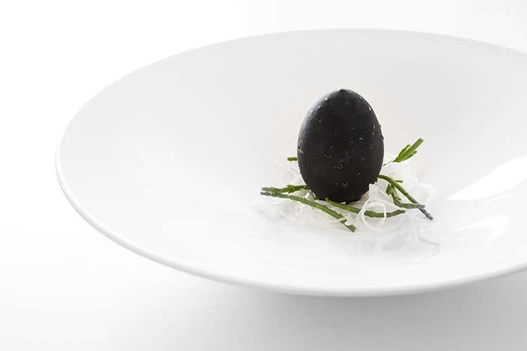 Ricci nell'uovo (Orgoglio ligure al Nove Ristorante)