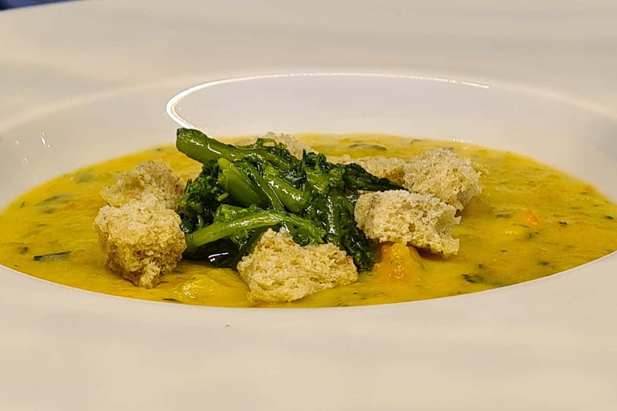 La zuppa dell'Orto Ghezi Lo Stuzzichino, osteria napoletana che sa di casa