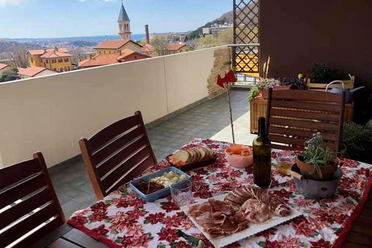 Gli abitanti del Carso (italiano e sloveno) adeguano le loro abitudini alle restrizioni - In Carso le abitudini si adattano Nasce il contest