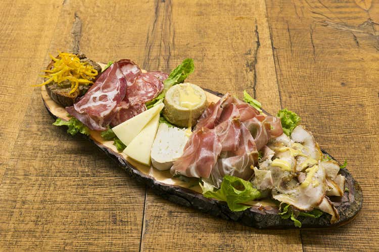 (Osteria dell’Elefante Lazio, Umbria e Toscana si incontrano) (Osteria dell’Elefante Lazio, Umbria e Toscana si incontrano)