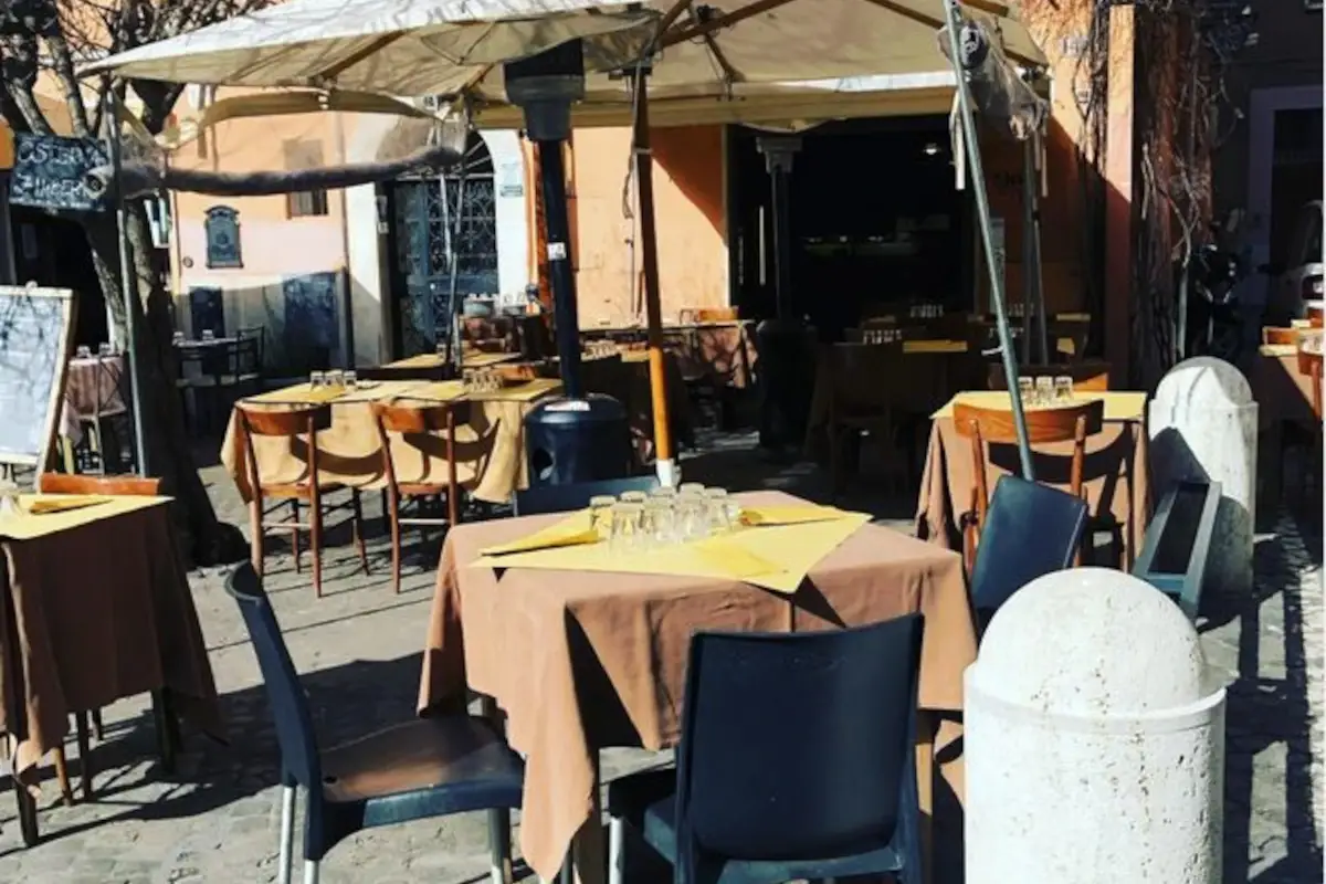 Un'immagine, tratta dal profilo Instagram, dell'Osteria Z&igrave; Umberto a Roma 