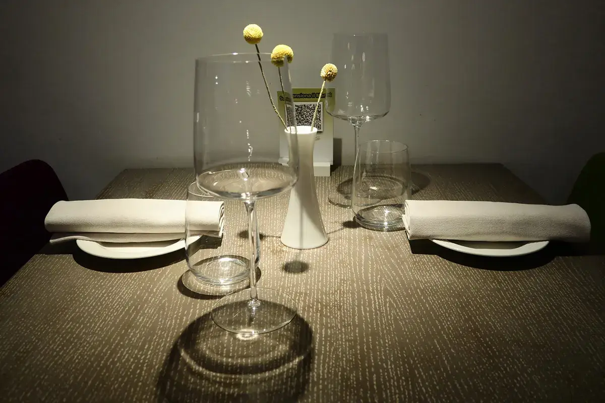 Mise en place L&rsquo;Ottava Nota, ristorante di classe modernamente gourmet