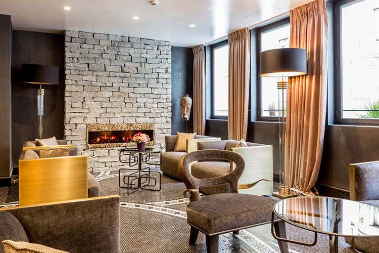 (Otto nuove strutture per Worldhotels) (Otto nuove strutture per Worldhotels)