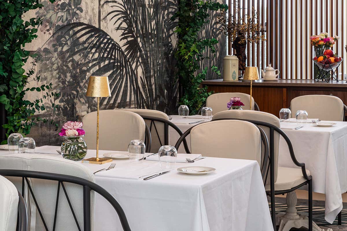 La sala del ristorante Ginkgo Longevity Restaurant