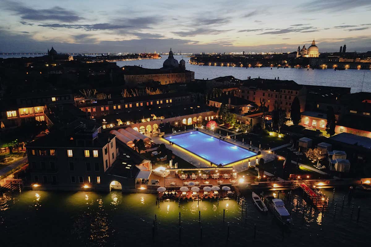 Hotel Cipriani, il rifugio perfetto per una vacanza indimenticabile a Venezia Hotel Cipriani, il rifugio perfetto per una vacanza indimenticabile a Venezia