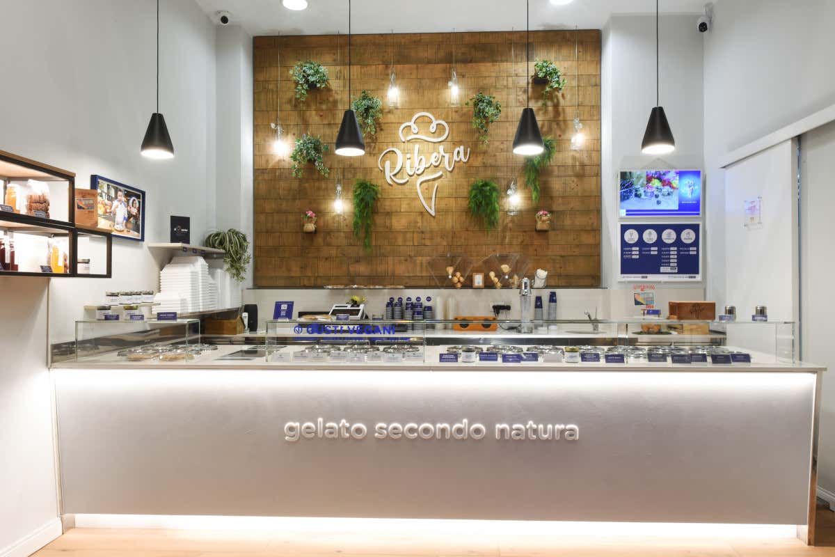 Mauro Tononi e il malaga bresciano, il gelato che racconta l'identità cittadina Mauro Tononi e il malaga bresciano, il gelato che racconta l'identità cittadina