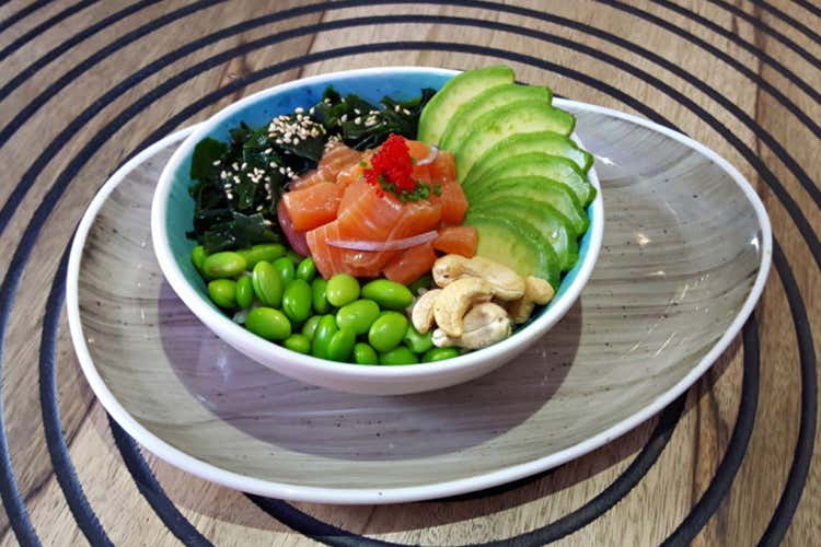 Pacifik Salmon - Pacifik Poke a Torino Intrigante cucina hawaiana Pacifik Salmon - Pacifik Poke a Torino Intrigante cucina hawaiana