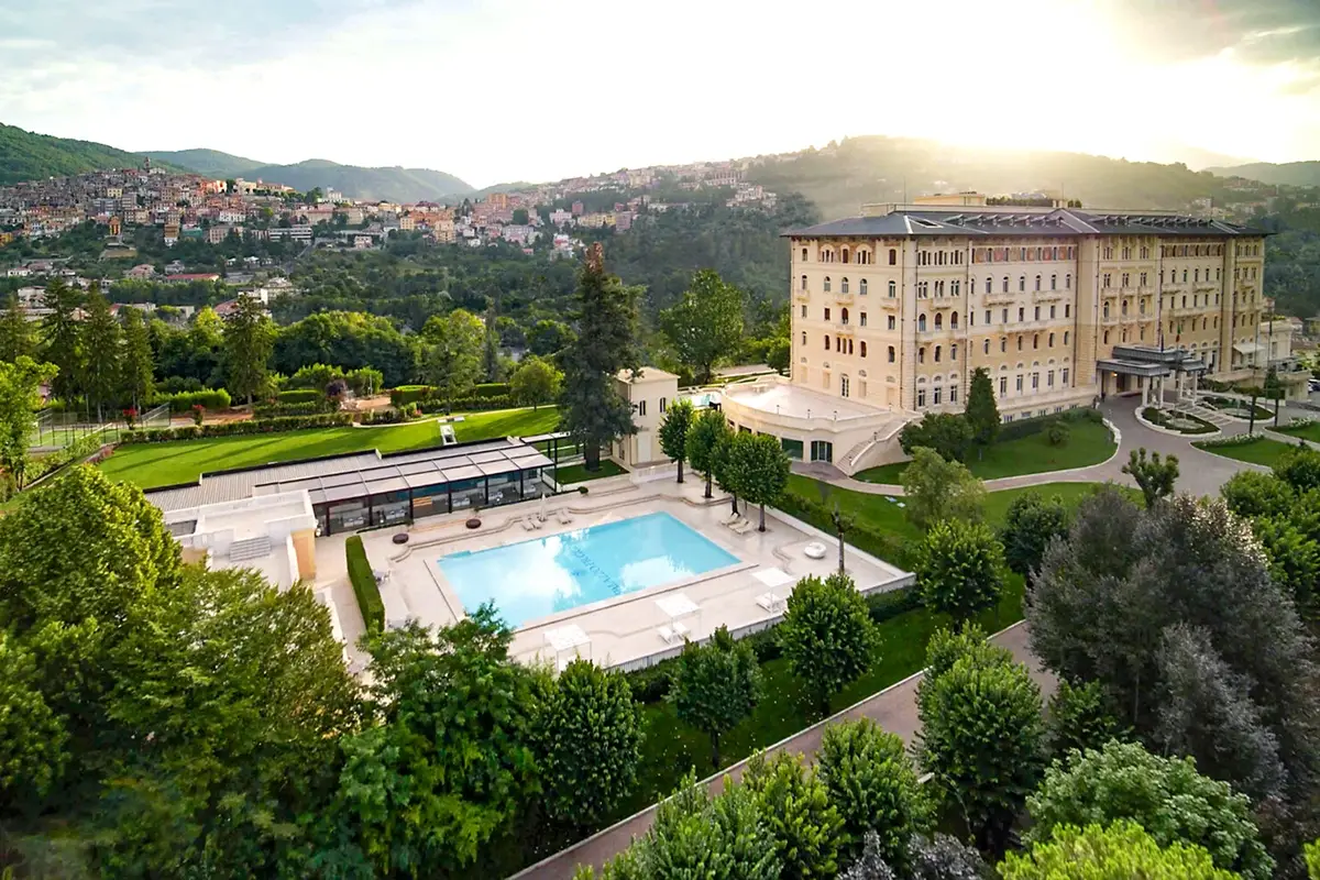 Nuovo tempio del benessere nello storico hotel termale 