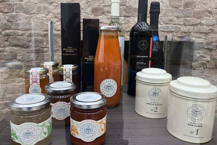 (Il Palazzo di Varignana resort Da centro sportivo ad azienda agricola) (Il Palazzo di Varignana resort Da centro sportivo ad azienda agricola)