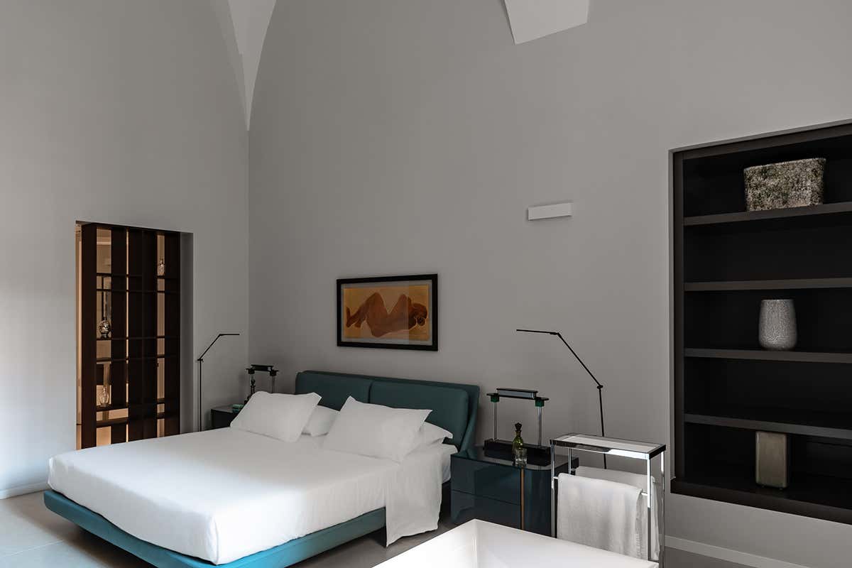 Ricordi di famiglia tra arte e viaggi a La Fiermontina di Lecce