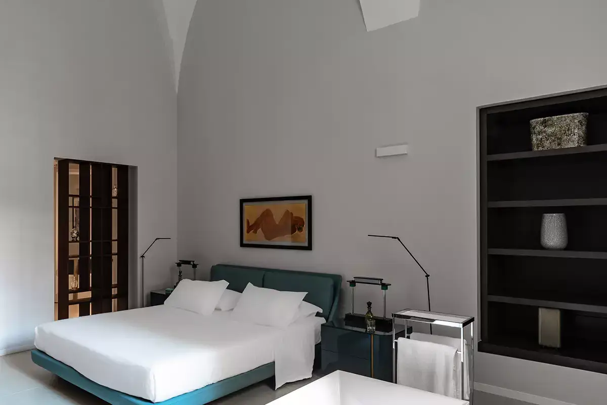 Ricordi di famiglia tra arte e viaggi a La Fiermontina di Lecce